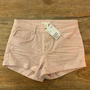 3/$30🌿 NWT Light Pink Shorts - S - H&M